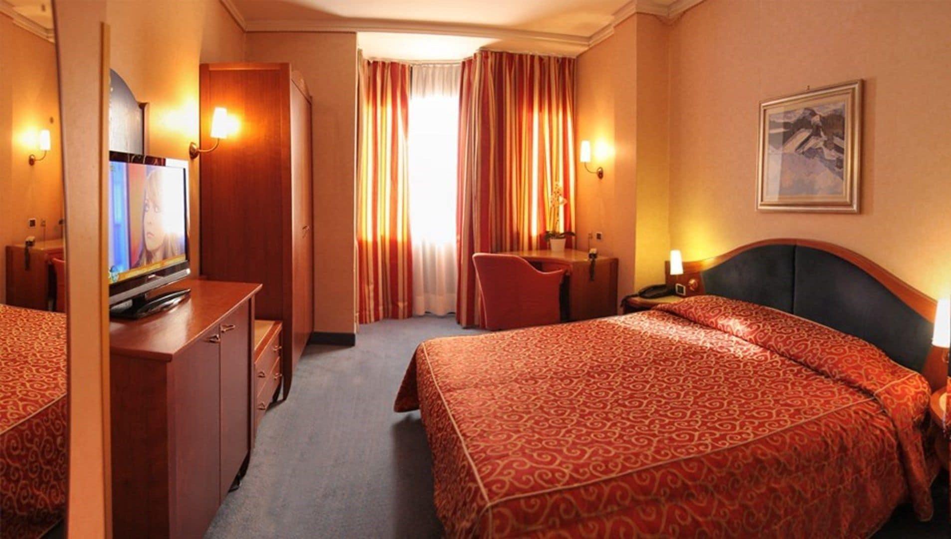 Hotel Norden Palace Аоста Екстериор снимка