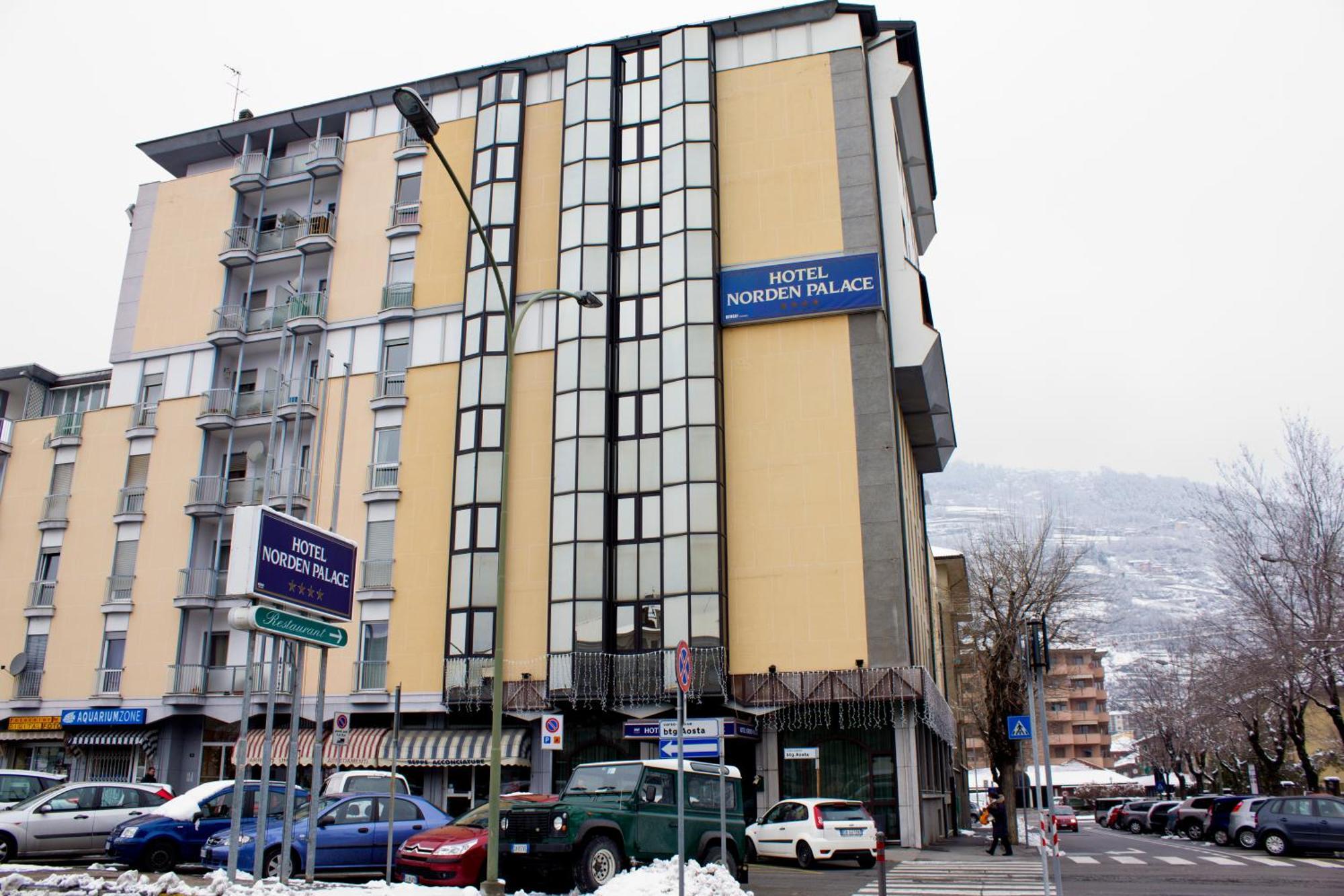 Hotel Norden Palace Аоста Екстериор снимка
