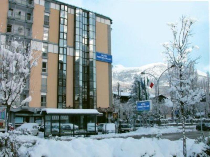 Hotel Norden Palace Аоста Екстериор снимка