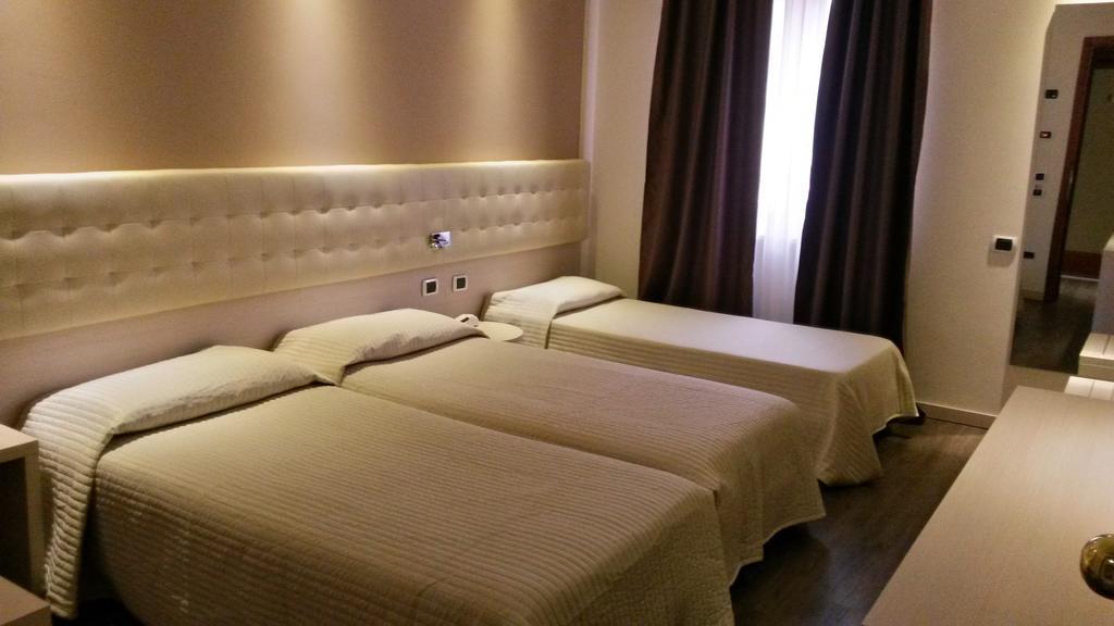 Hotel Norden Palace Аоста Стая снимка